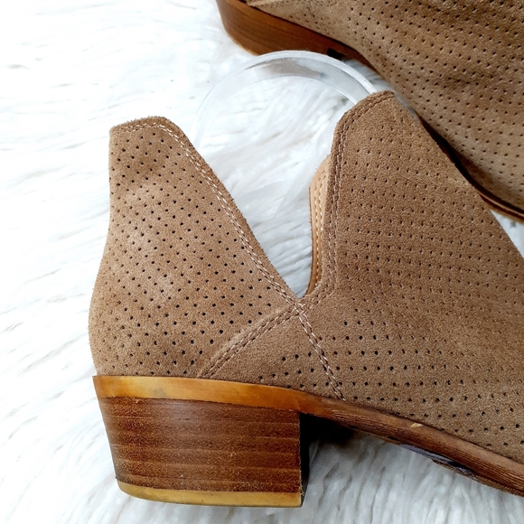Lucky Brand Womens Suede Perforated Ankle Booties - Picture 9 of 13